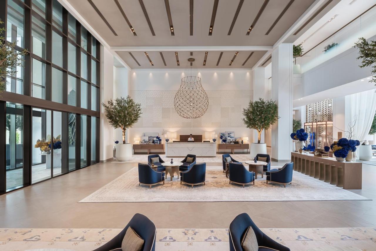 Palace Beach Resort ฟูไจราห์ ภายนอก รูปภาพ The lobby of the hotel