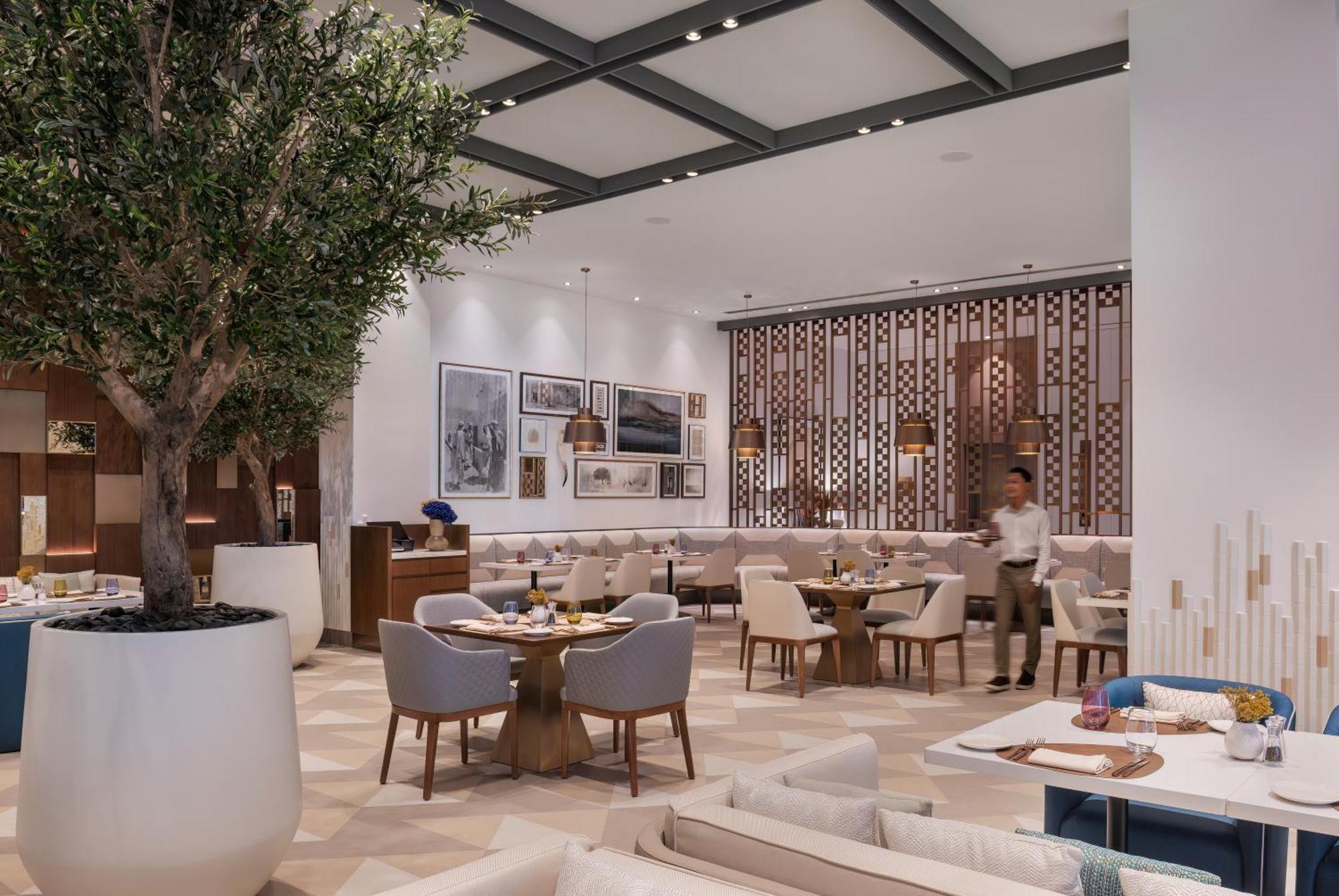 Palace Beach Resort ฟูไจราห์ ภายนอก รูปภาพ The restaurant's interior
